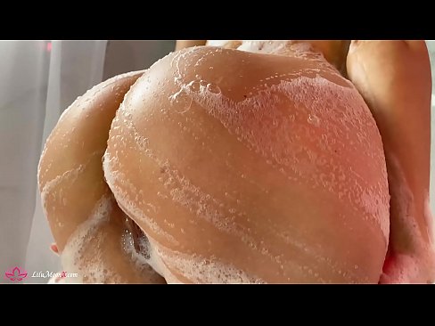 ❤️ Brunette dushda kuchli orgazm uchun vibrator bilan mushukni onanizm qiladi ❤❌ Sluts uz.ttsex.ru